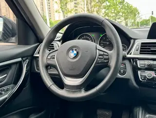 BMW 3 Series 2016 320Li Fashionable interior photo 17