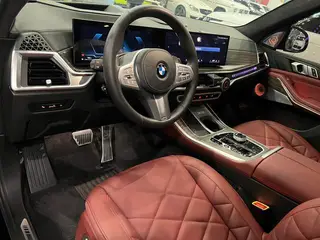 BMW X5 2025 xDrive40Li M Sports Night Suit interior photo 8 BMW X5 2025 xDrive40Li M Sports Night Suit interior photo 8