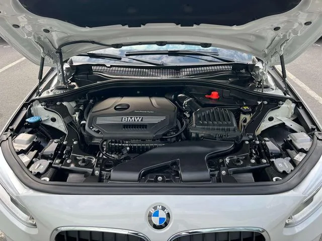 BMW 1 Series 2020 120i Fashionable interior photo 10 BMW 1 Series 2020 120i Fashionable interior photo 10
