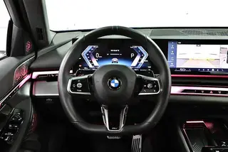 BMW 5 Series 2025 530Li Leading Type M Sports suit exterior photo 10 BMW 5 Series 2025 530Li Leading Type M Sports suit exterior photo 10