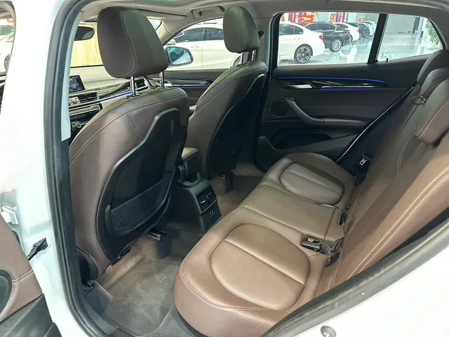 BMW X2 2020 sDrive20i M Traje todoterreno exterior foto 4 BMW X2 2020 sDrive20i M Traje todoterreno exterior foto 4