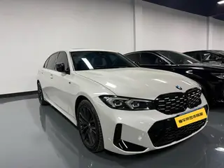 BMW 3 Series 2023 325i M Sports Night Suit exterior photo 3