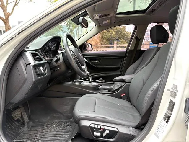 BMW 3 Series 2017 320Li Style tendance extérieur photo 4
