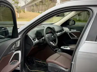 BMW X1 2023 sDrive25Li M Sports suit exterior photo 5