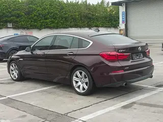 BMW 5 Series GT 2015 535i xDrive interior photo 12