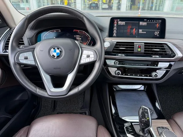 BMW X3 2021 xDrive28i Luxury Set exterior photo 10