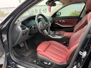 BMW 3 Series 2021 325Li M Conjunto deportivo interior foto 14 BMW 3 Series 2021 325Li M Conjunto deportivo interior foto 14
