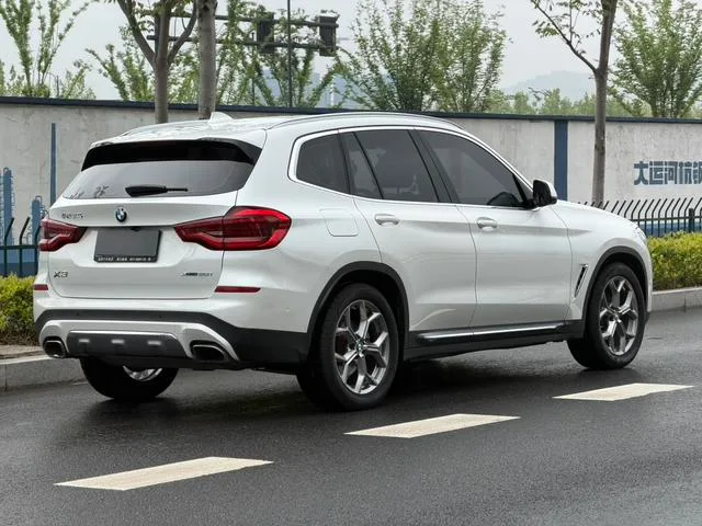 BMW X3 2019 xDrive28i Luxury Set exterior photo 4 BMW X3 2019 xDrive28i Luxury Set exterior photo 4