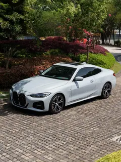 BMW 4 Series 2023 425i M Спортивный костюм