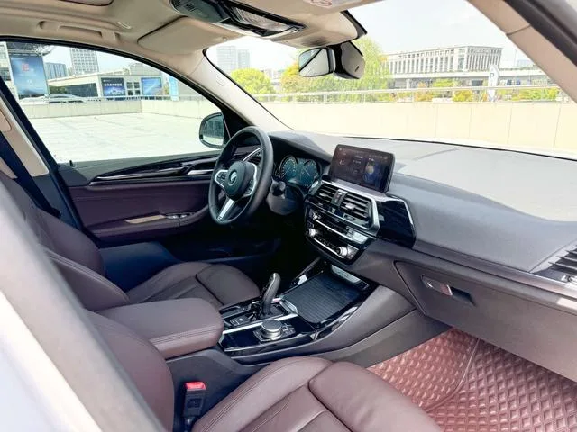 BMW X3 2018 xDrive28i M Sports suit China V interior photo 13