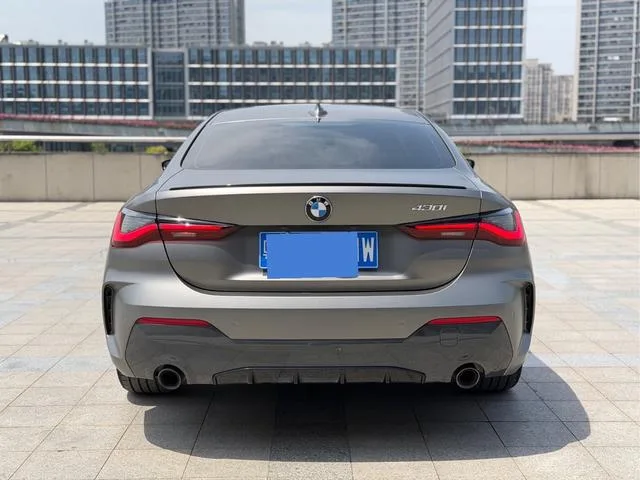 BMW 4 Series 2021 430i M Sports Night Suit interior photo 9 BMW 4 Series 2021 430i M Sports Night Suit interior photo 9