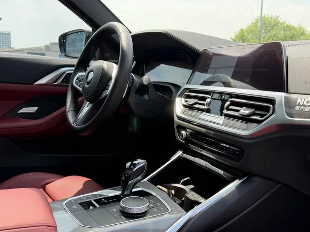 BMW 4 Series 2021 430i M Sports Night Suit interior photo 11 BMW 4 Series 2021 430i M Sports Night Suit interior photo 11