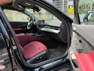 BMW i5 2025 eDrive40L M Sports suit exterior photo 4 BMW i5 2025 eDrive40L M Sports suit exterior photo 4