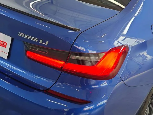 BMW 3 Series 2020 325Li M Set de nuit de sport extérieur photo 8