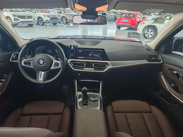 BMW 3 Series 2020 325Li M Set de nuit de sport intérieur photo 14