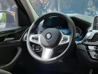 BMW X3 2021 xDrive25i M Sports suit interior photo 13