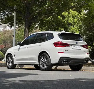 BMW X3 2021 xDrive25i M Sports suit interior photo 16