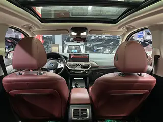 BMW X3 2023 xDrive30i Premium Class M Obsidian Night Suit interior photo 11
