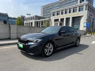 BMW i3 2022 eDrive35L exterior foto 1