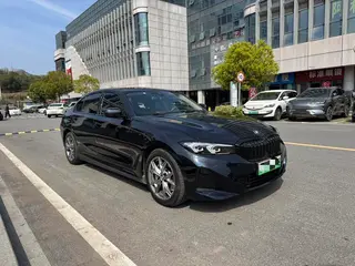 BMW i3 2022 eDrive35L exterior foto 3