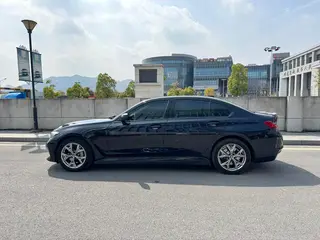 BMW i3 2022 eDrive35L exterior foto 7