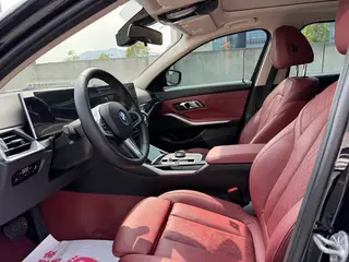 BMW i3 2022 eDrive35L interior foto 8