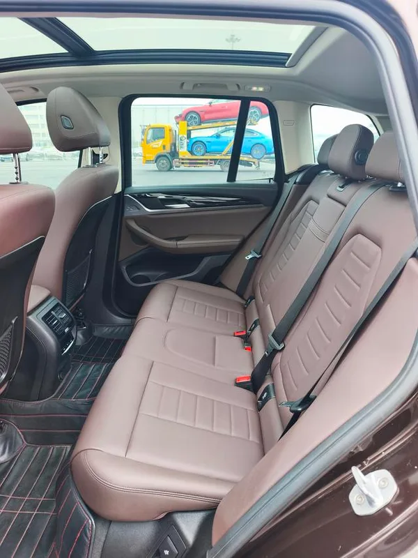 BMW X3 2018 xDrive25i Luxury Set Country VI interior photo 10
