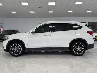 BMW X1 2020 sDrive25Li Líder exterior foto 4 BMW X1 2020 sDrive25Li Líder exterior foto 4