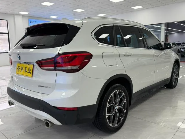 BMW X1 2020 sDrive25Li Líder exterior foto 7 BMW X1 2020 sDrive25Li Líder exterior foto 7
