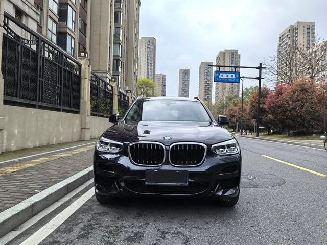 BMW X3 2021 xDrive28i M Sports suit exterior photo 2