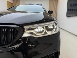 BMW 5 Series 2020 530Li Премиум-класса M Спортивный костюм экстерьер фото 4