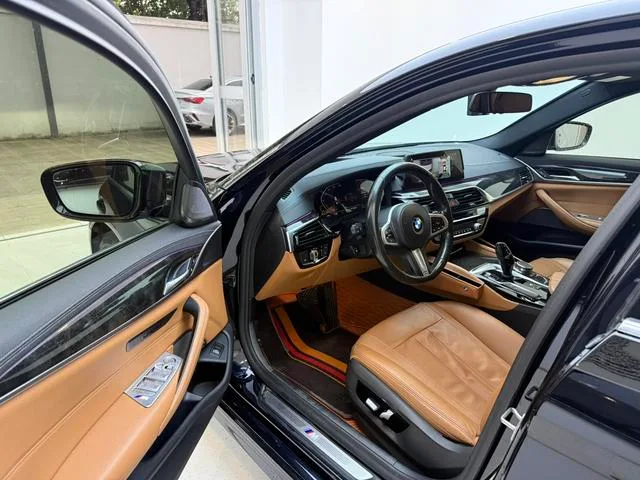 BMW 5 Series 2020 530Li Премиум-класса M Спортивный костюм экстерьер фото 7