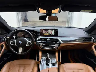 BMW 5 Series 2020 530Li Премиум-класса M Спортивный костюм интерьер фото 14