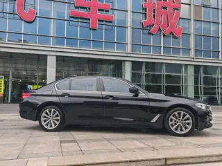 BMW 5 Series 2018 528Li Edición especial listada exterior foto 4 BMW 5 Series 2018 528Li Edición especial listada exterior foto 4