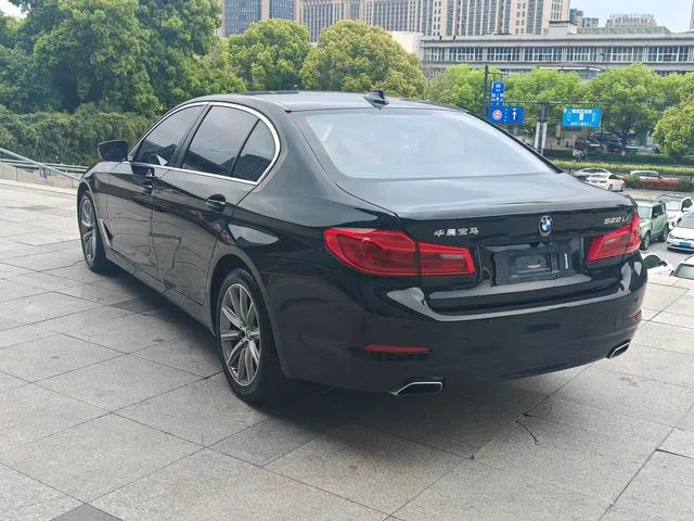 BMW 5 Series 2018 528Li Edición especial listada exterior foto 7 BMW 5 Series 2018 528Li Edición especial listada exterior foto 7