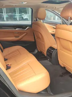 BMW 5 Series 2018 528Li Edición especial listada interior foto 10 BMW 5 Series 2018 528Li Edición especial listada interior foto 10