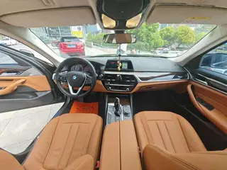 BMW 5 Series 2018 528Li Edición especial listada interior foto 12 BMW 5 Series 2018 528Li Edición especial listada interior foto 12