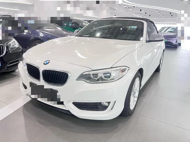 BMW 2 Series 2017 220i Convertible Coupe Leading Type exterior photo 1 BMW 2 Series 2017 220i Convertible Coupe Leading Type exterior photo 1