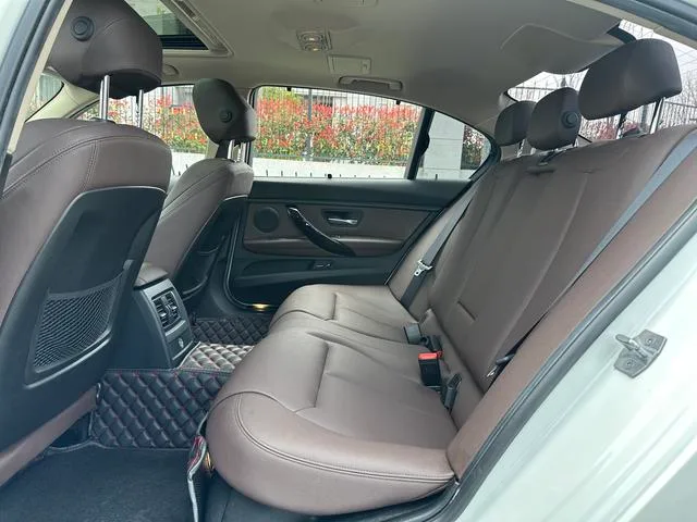 BMW 3 Series 2019 320Li M Ensemble de luxe extérieur photo 10