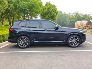 BMW X3 2023 xDrive30i Leading Type M Obsidian Night Suit exterior photo 5 BMW X3 2023 xDrive30i Leading Type M Obsidian Night Suit exterior photo 5
