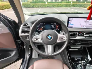 BMW X3 2023 xDrive30i Leading Type M Obsidian Night Suit interior photo 14 BMW X3 2023 xDrive30i Leading Type M Obsidian Night Suit interior photo 14