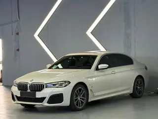 BMW 5 Series 2021 535Le M Ensemble de sport