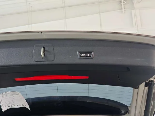 BMW X1 2019 xDrive20Li Tipo de lujo exterior foto 8 BMW X1 2019 xDrive20Li Tipo de lujo exterior foto 8