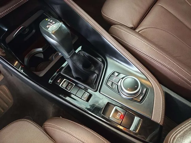 BMW X1 2019 xDrive20Li Tipo de lujo interior foto 15 BMW X1 2019 xDrive20Li Tipo de lujo interior foto 15