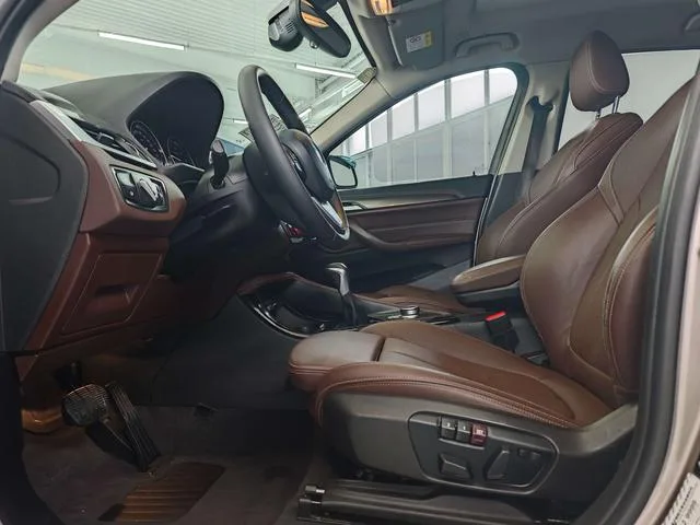 BMW X1 2019 xDrive20Li Tipo de lujo interior foto 17 BMW X1 2019 xDrive20Li Tipo de lujo interior foto 17