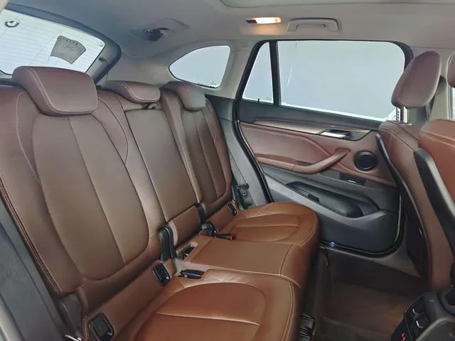 BMW X1 2019 xDrive20Li Tipo de lujo interior foto 20 BMW X1 2019 xDrive20Li Tipo de lujo interior foto 20