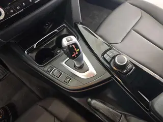 BMW 3 Series 2017 320Li Fashionable interior photo 14