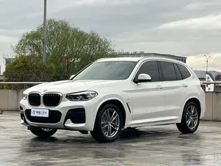 BMW X3 2021 xDrive28i M Спортивный костюм