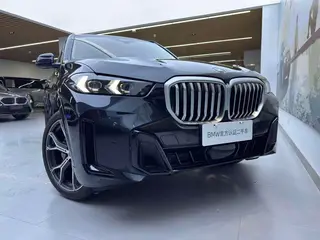 BMW X5 2025 xDrive30Li Premium Class M Sports Night Suit exterior photo 7