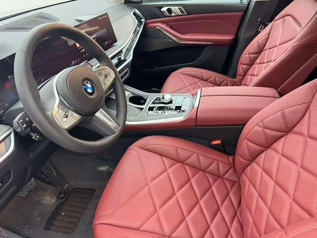 BMW X5 2025 xDrive30Li Premium Class M Sports Night Suit interior photo 11